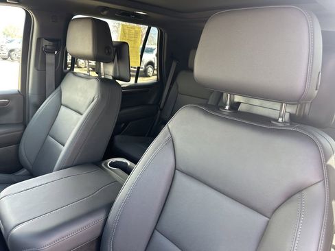 Used 2026 Chevrolet Tahoe Z71 w/ Z71 Off-Road Package AWD/4WD image 16
