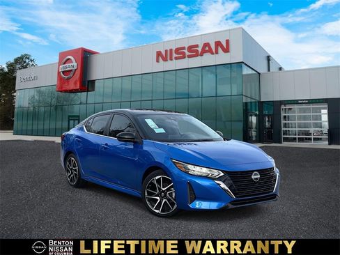 Certified 2025 Nissan Sentra SR image 1