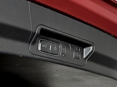 Used 2021 Ford Explorer Limited w/ Hybrid Equipment Group 310A RWD image 33