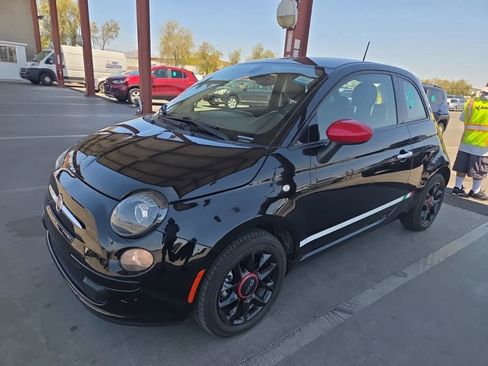 Used 2016 FIAT 500 Pop w/ Italia Package FWD image 1