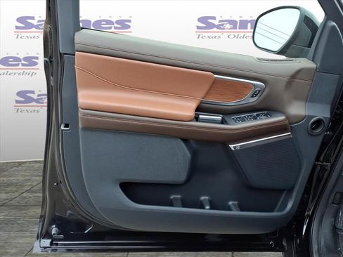 New 2025 Ford Expedition Max King Ranch AWD/4WD image 9
