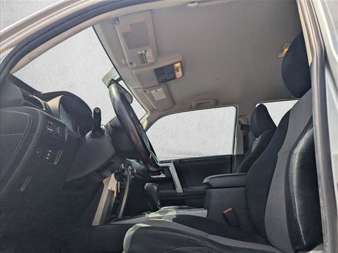 Used 2015 Toyota 4Runner SR5 RWD image 12