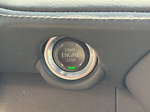 Used 2025 Chevrolet Tahoe LT AWD/4WD image 32