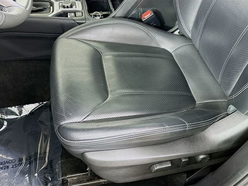 Certified 2022 Subaru Forester Limited w/ Popular Package #3 image 27