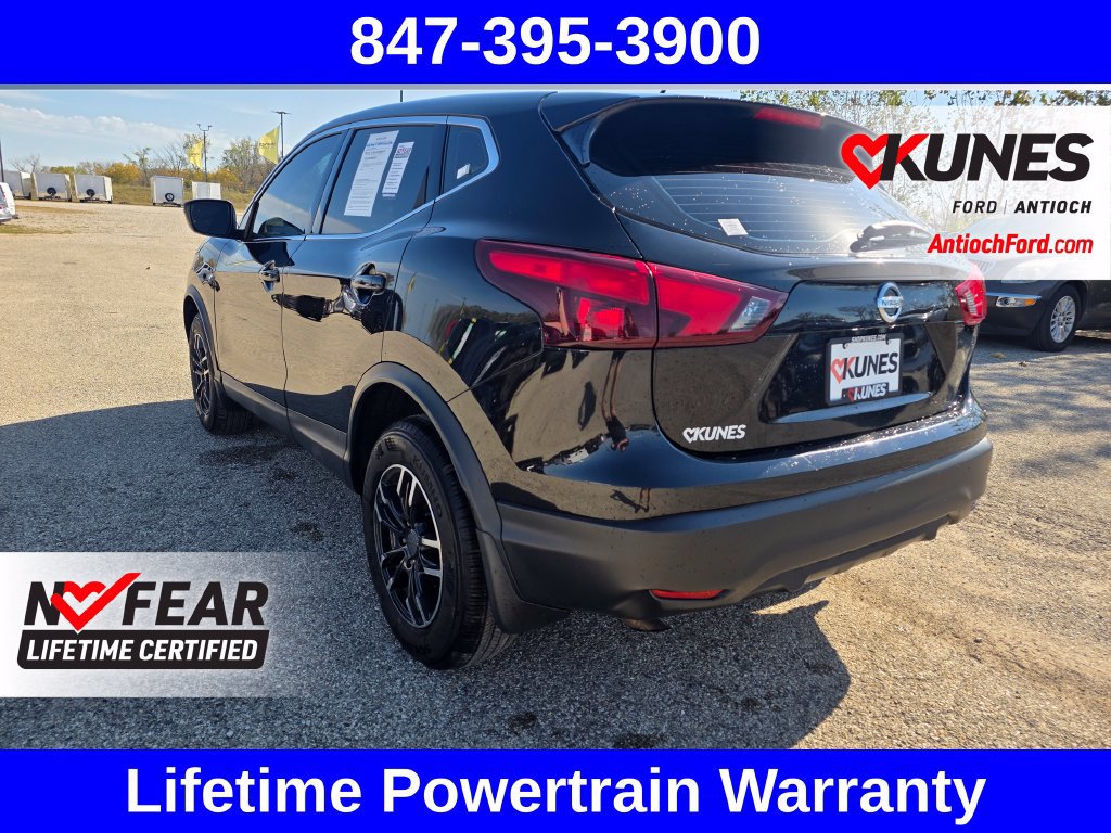 Used 2018 Nissan Rogue Sport FWD image 7
