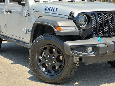 Used 2023 Jeep Wrangler Unlimited AWD/4WD image 4