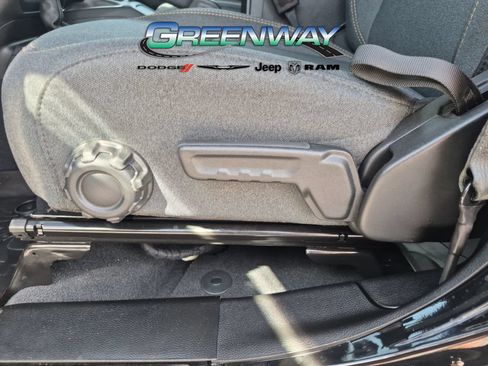 Used 2026 Jeep Wrangler Unlimited Sport AWD/4WD image 14