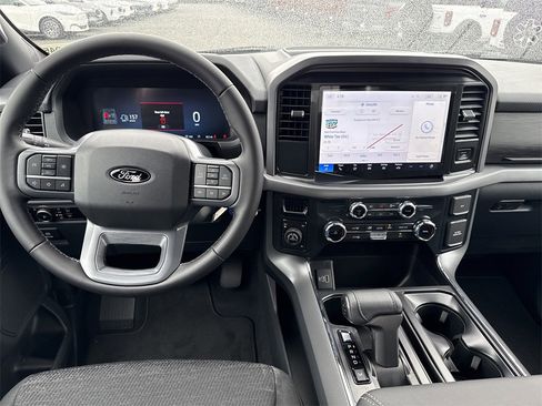 New 2025 Ford F150 XLT w/ Equipment Group 301A Standard image 22