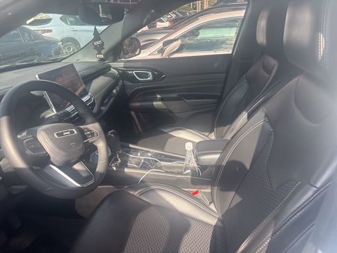 Used 2023 Jeep Compass Altitude image 5