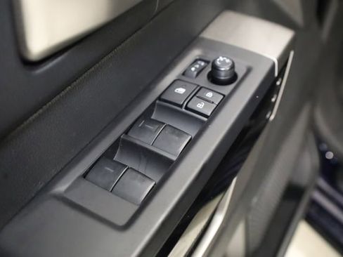 Used 2025 Toyota Tundra Limited image 17