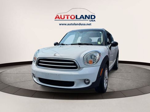 Used 2015 MINI Cooper Paceman FWD image 1
