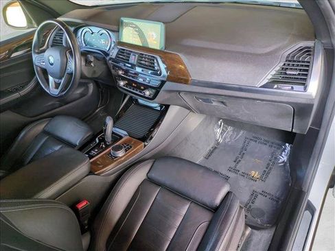 Used 2018 BMW X3 xDrive30i w/ Premium Package image 18
