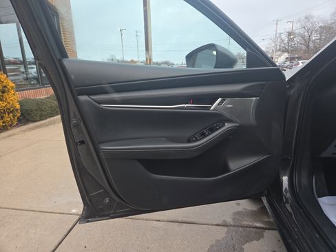 Used 2023 MAZDA MAZDA3 s w/ Appearance Package image 15