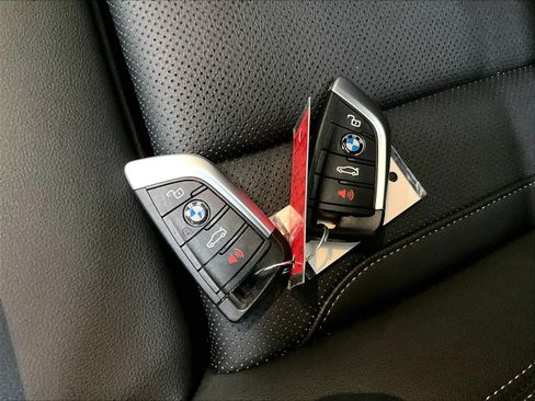 Used 2024 BMW i4 eDrive40 w/ Convenience Package RWD image 12