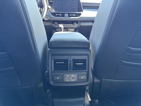 New 2026 Subaru Outback Touring XT AWD/4WD image 23