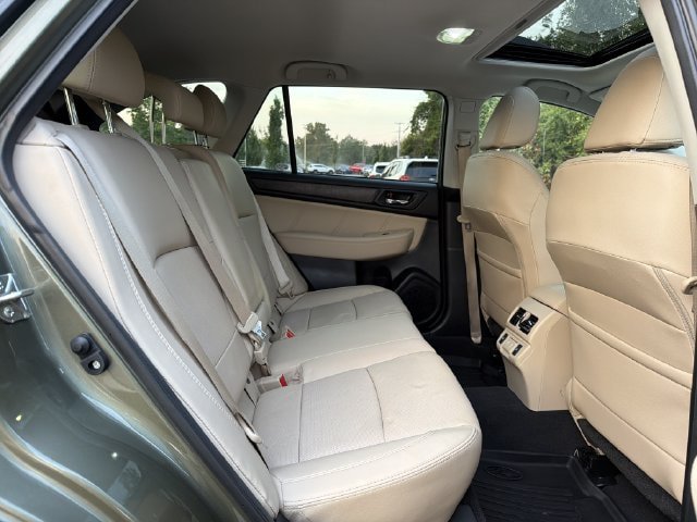 Used 2019 Subaru Outback 2.5i Limited w/ Popular Package #2 AWD/4WD image 16