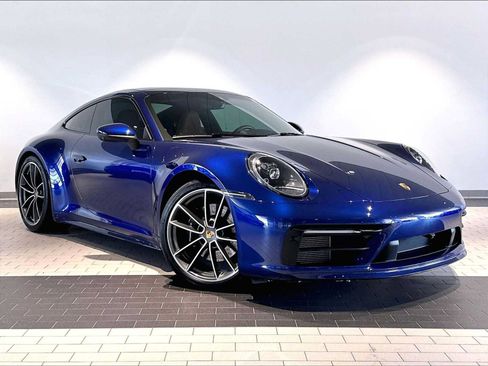 Used 2024 Porsche 911 Carrera 4S AWD/4WD image 12