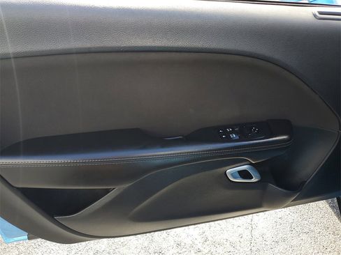 Used 2018 Dodge Challenger SXT w/ Blacktop Package image 14