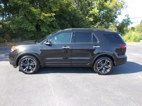 Used 2014 Ford Explorer Sport w/ Equipment Group 401A AWD/4WD image 3