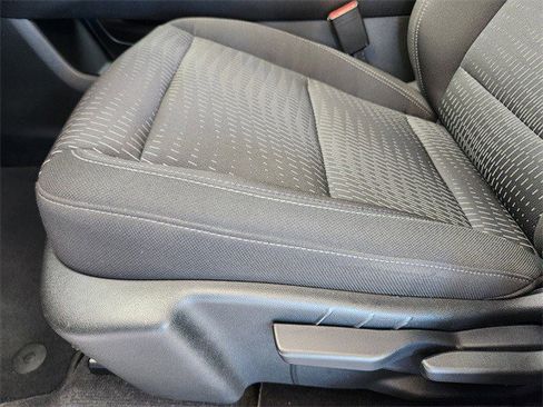 Certified 2025 Chevrolet Equinox LT image 12