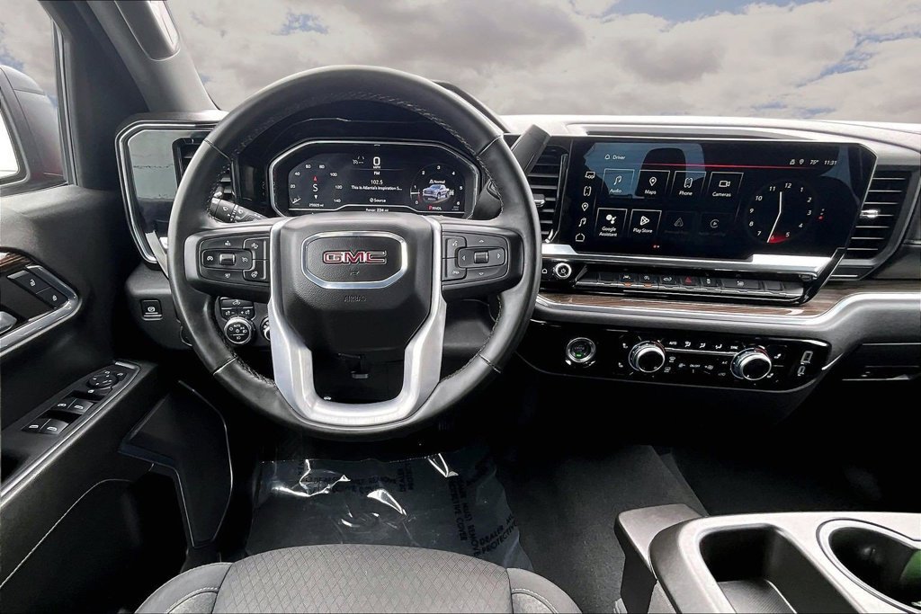 Used 2024 GMC Sierra 1500 Elevation AWD/4WD image 9