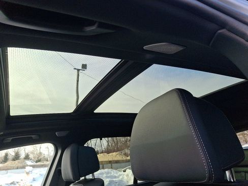 Used 2025 BMW X5 M60i AWD/4WD image 14