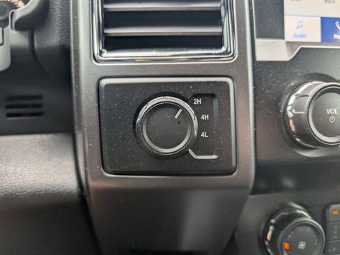 Used 2020 Ford F150 XLT w/ Equipment Group 302A Luxury image 18