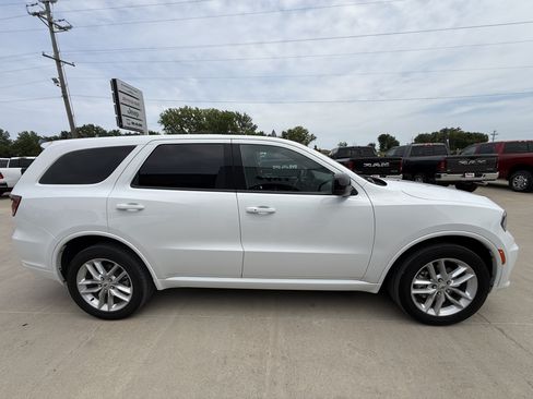 Used 2025 Dodge Durango GT w/ Trailer Tow Group IV AWD/4WD image 36
