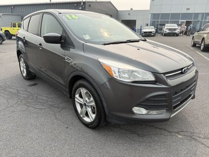 Used 2016 Ford Escape SE