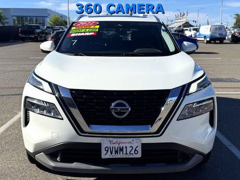 Used 2021 Nissan Rogue SV w/ Premium Package FWD image 2
