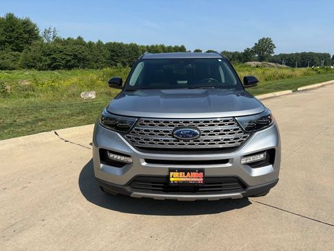 Used 2023 Ford Explorer Limited w/ Limited Technology Package AWD/4WD image 12
