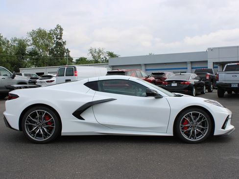 New 2026 Chevrolet Corvette Stingray Preferred Cpe w/ Z51 Performance Package RWD image 11