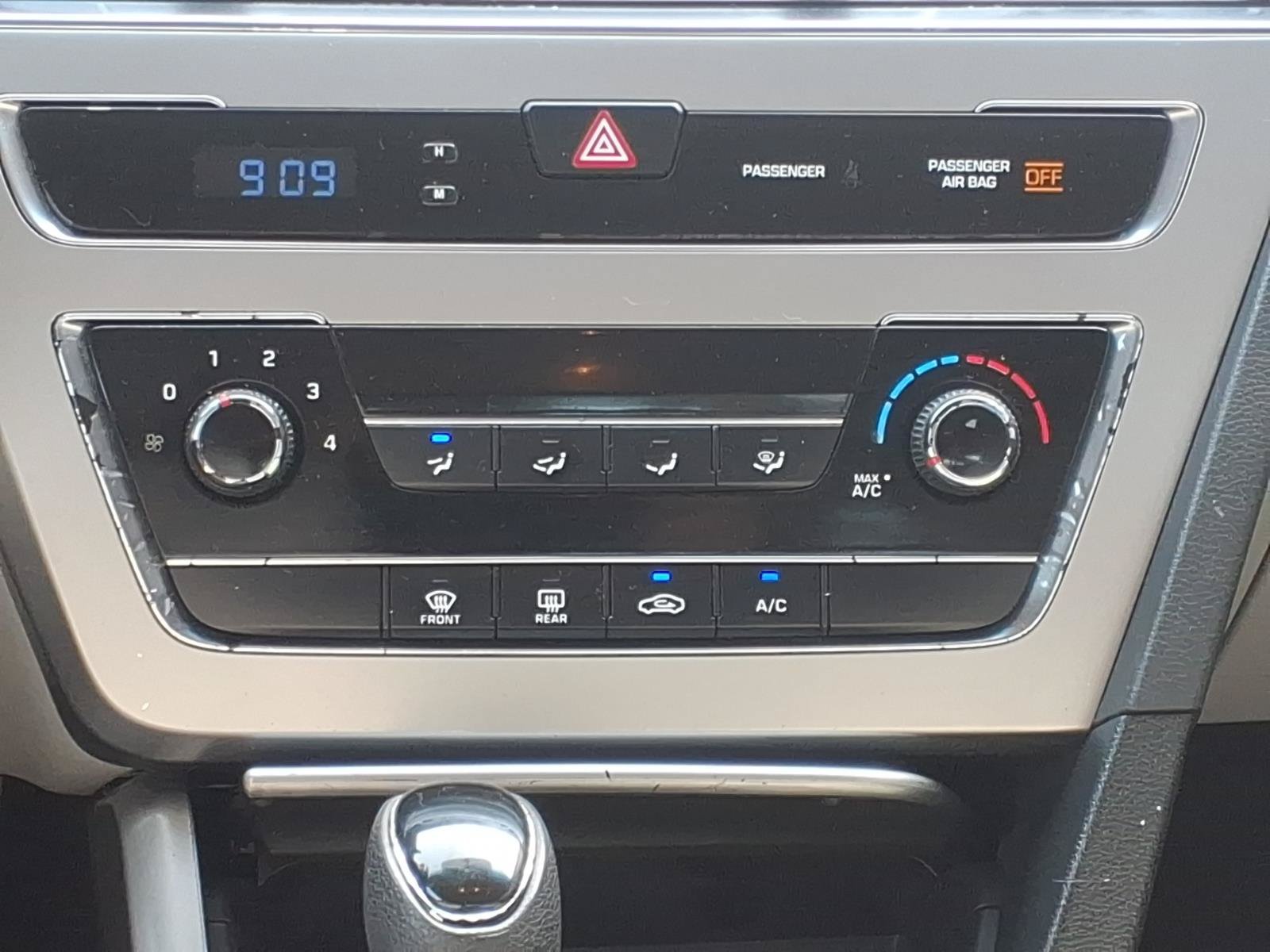 Used 2015 Hyundai Sonata SE FWD image 7