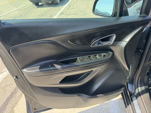 Used 2016 Buick Encore FWD image 8