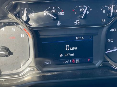 Used 2020 GMC Sierra 1500 Elevation w/ Elevation Value Package image 13