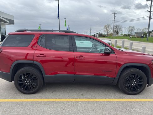 Used 2023 GMC Acadia SLE w/ Driver Convenience Package AWD/4WD image 4