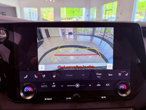 Used 2024 Lexus RX 350 Premium w/ Accessory Package (Z1) image 25