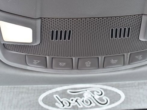 Used 2019 Ford F250 XLT w/ Snow Plow Prep Package image 36