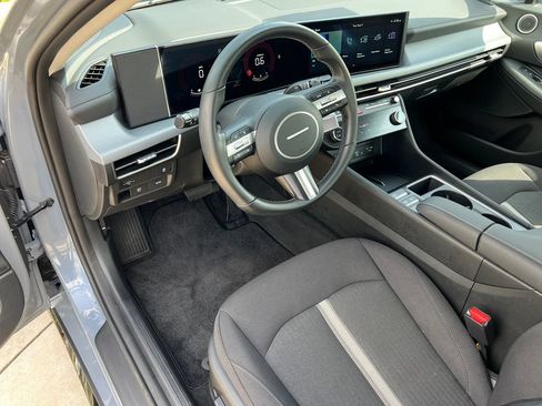 Used 2026 Hyundai Sonata SEL FWD image 17