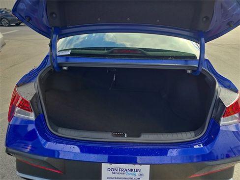 New 2026 Hyundai Elantra SEL Sport image 23