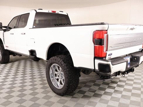 Used 2024 Ford F350 Platinum w/ FX4 Off-Road Package image 23