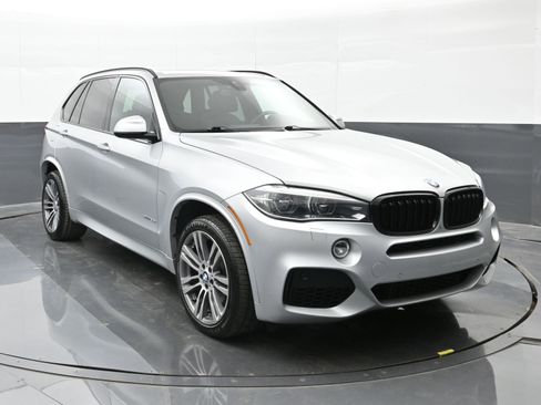 Used 2017 BMW X5 xDrive50i image 2
