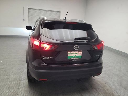 Used 2017 Nissan Rogue Sport SL w/ SL Premium Package image 6