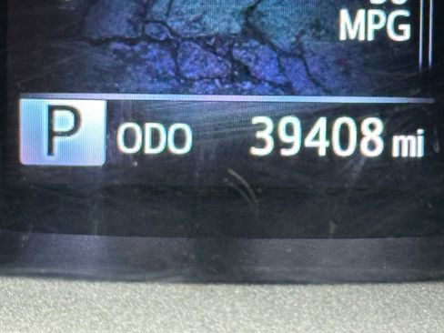 Used 2021 Toyota Tacoma TRD Off-Road image 30