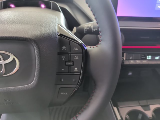 New 2027 Toyota Prius Plug-In Hybrid FWD image 12