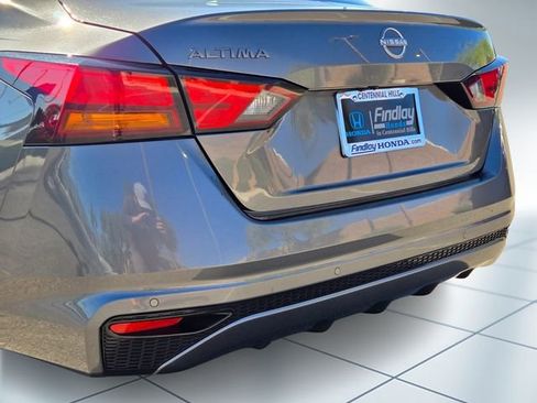 Used 2024 Nissan Altima 2.5 S image 7