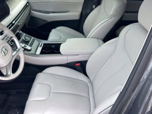 Used 2024 Hyundai Palisade Calligraphy FWD image 19