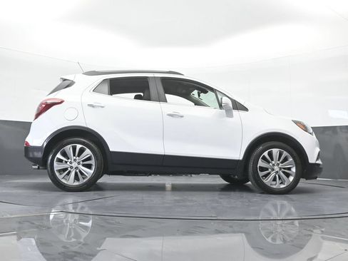 Used 2019 Buick Encore Preferred w/ Safety Package FWD image 56