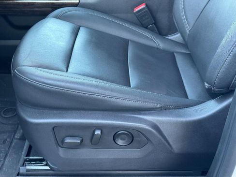 Used 2024 GMC Sierra 1500 Elevation w/ Elevation Premium Package image 28