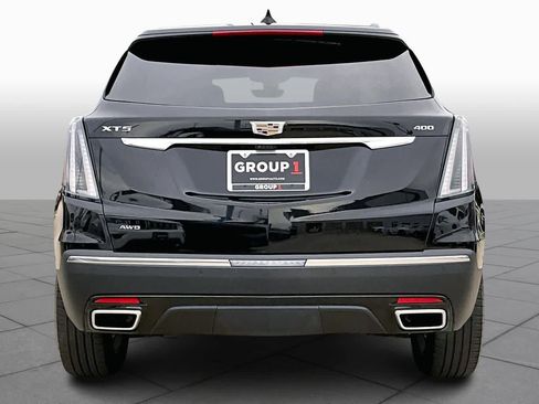 Used 2022 Cadillac XT5 Sportv w/ Platinum Package image 4